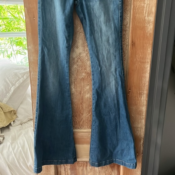 Veronica Beard Sheridan High Rise Bell Bottom Jeans, Lakeshore - 26 - Picture 6 of 10